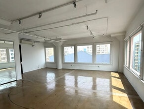 120 E 8th St, Los Angeles, CA for lease Interior Photo- Image 1 of 5