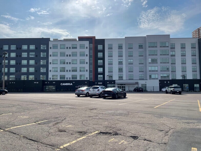41 N 10th St, Minneapolis, MN à vendre - Photo du bâtiment - Image 1 de 1