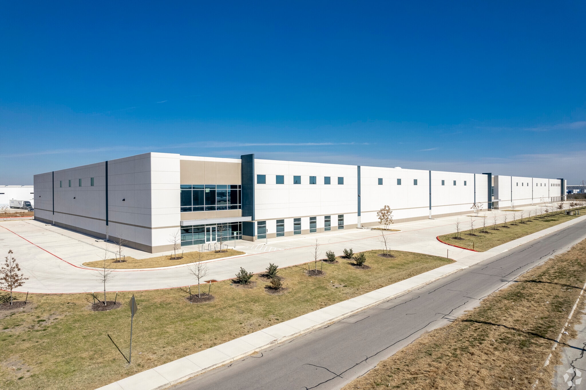 1727 Cornerway Blvd, San Antonio, TX for lease Building Photo- Image 1 of 14