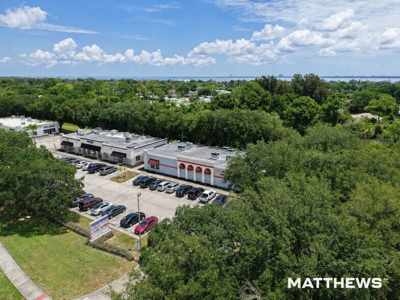 3750 Curtis Blvd, Port Saint John, FL à vendre - Photo du bâtiment - Image 2 de 4