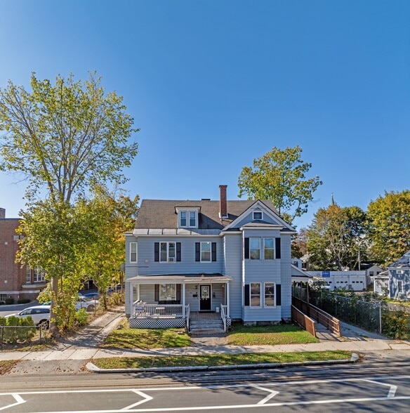 Pittsfield Portfolio portfolio of 2 properties for sale on LoopNet.ca - Building Photo - Image 3 of 11