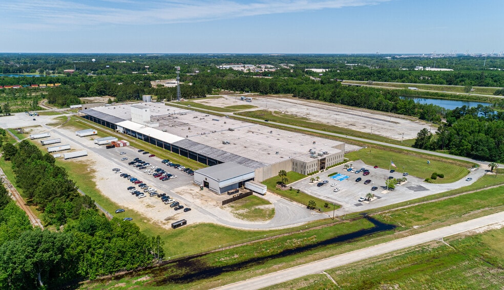 3000 Tremont Rd, Savannah, GA for lease - Building Photo - Image 2 of 5