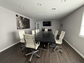 4004 Campbell St, Valparaiso, IN for lease Interior Photo- Image 2 of 7