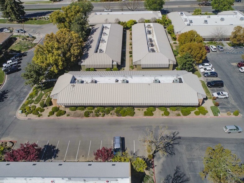 2491 W Shaw Ave, Fresno, CA for sale - Aerial - Image 3 of 25
