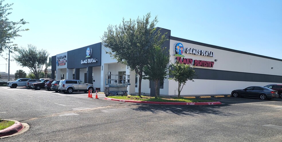 3601 Buddy Owens Ave, McAllen, TX for lease - Building Photo - Image 1 of 8