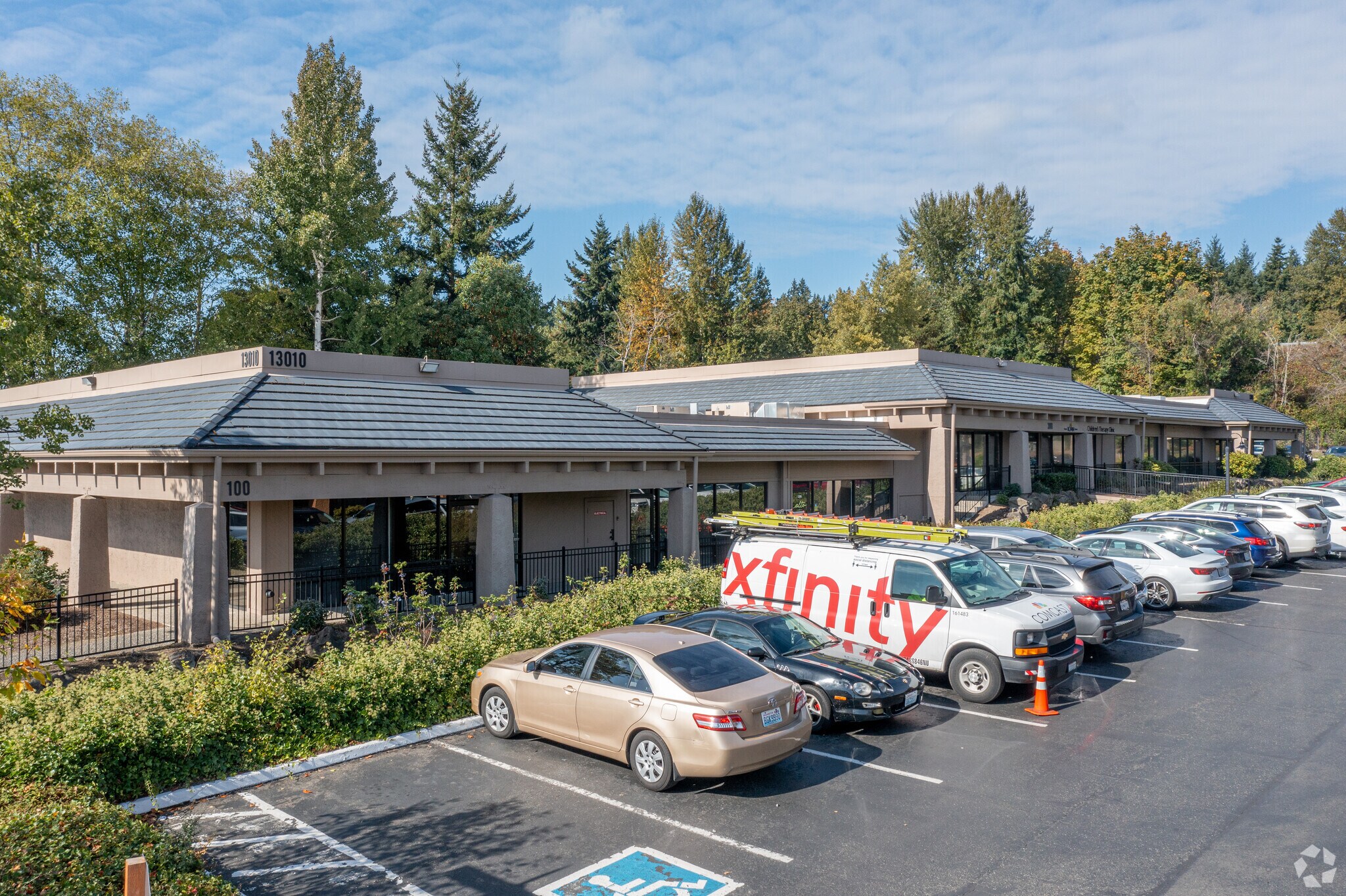 13010 NE 20th St, Bellevue, WA for lease Building Photo- Image 1 of 5