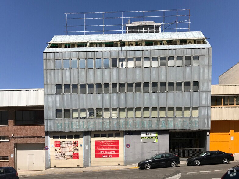 Bureau dans Madrid, Madrid à vendre - Photo du bâtiment - Image 1 de 2