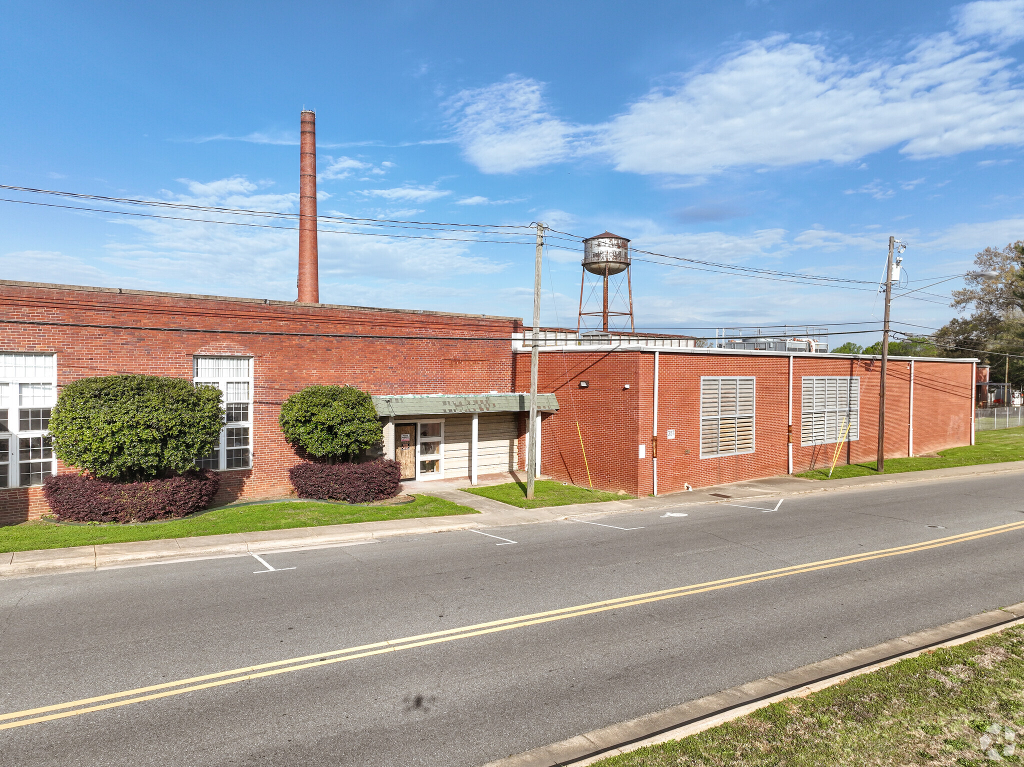 357 N Main St, Stanley, NC for lease Primary Photo- Image 1 of 12