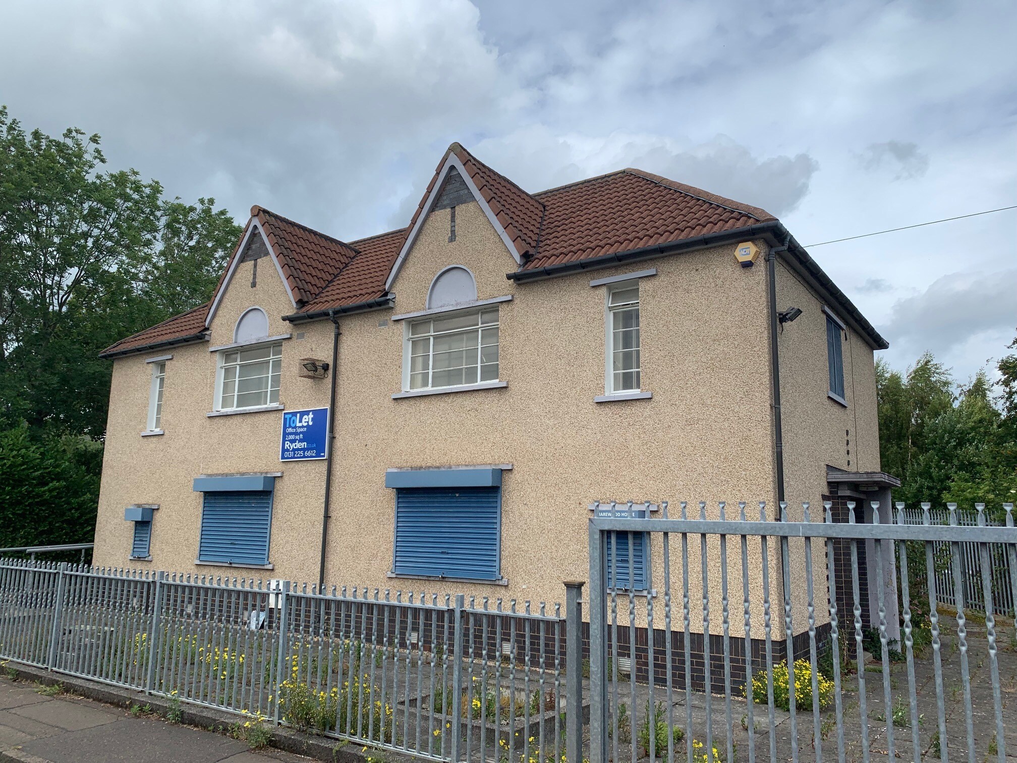 77-79 Peffer Pl, Edinburgh à louer Photo principale- Image 1 de 2