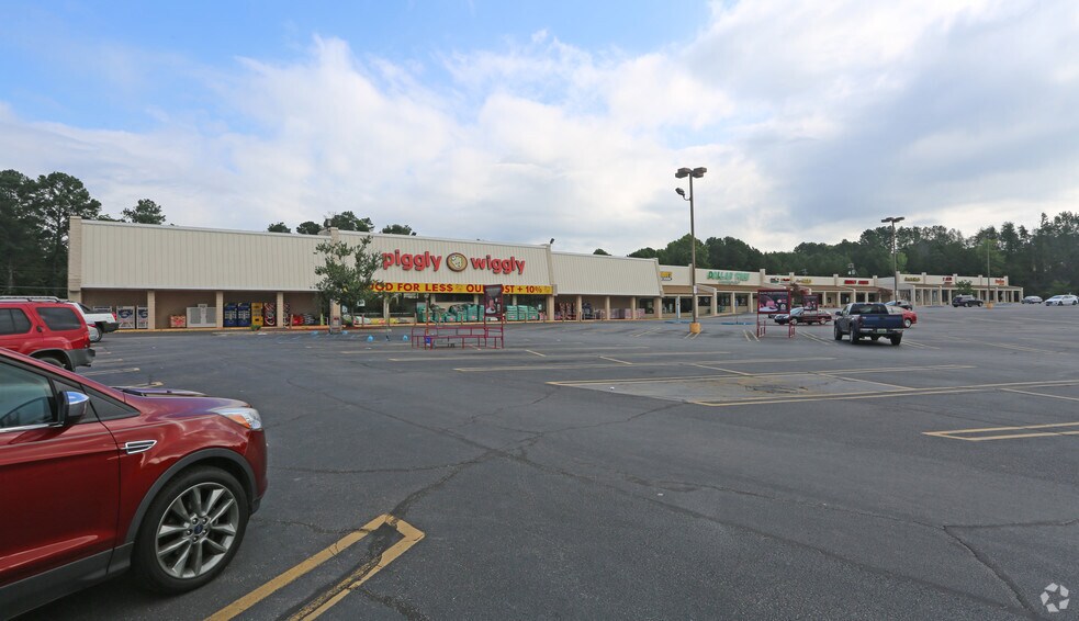 104-168 River Square Plz, Bessemer, AL à louer - Photo principale - Image 1 de 1