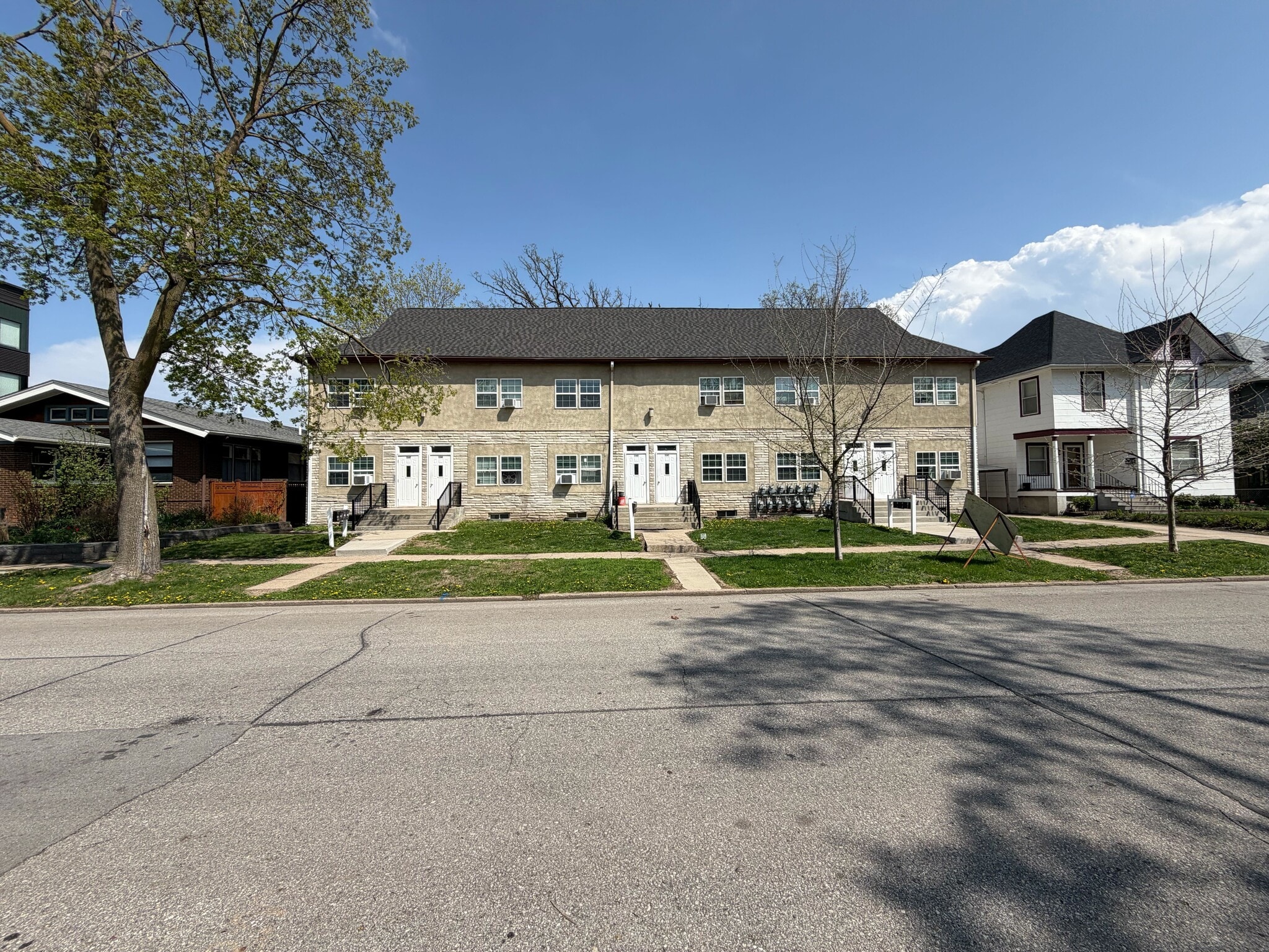 1137 26th St, Des Moines, IA à vendre Photo principale- Image 1 de 20