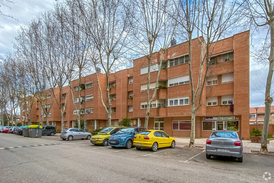 Calle Toledo, 10, Alcalá De Henares, Madrid for lease - Primary Photo - Image 1 of 2