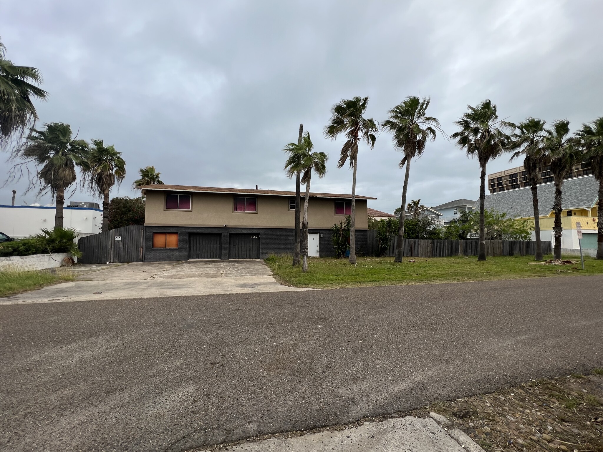 102 Sheepshead, South Padre Island, TX à vendre Photo du bâtiment- Image 1 de 1