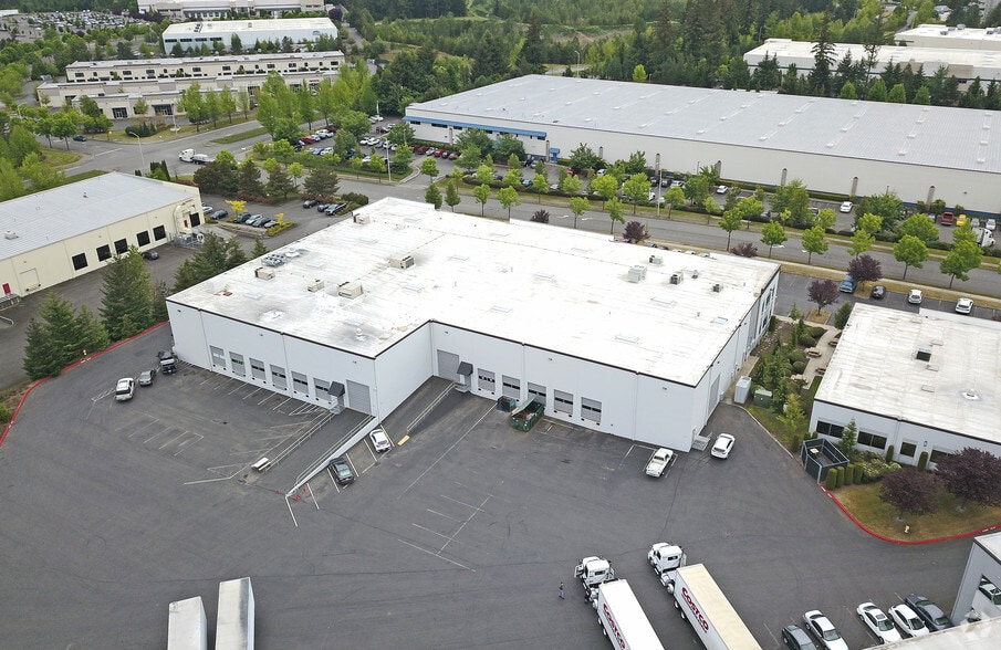 8719 Commerce Place Dr NE, Lacey, WA for lease - Building Photo - Image 3 of 8
