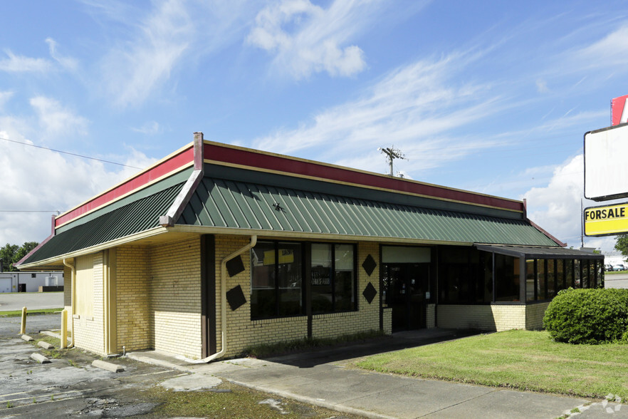 2000 W Vernon Ave, Kinston, NC for sale - Primary Photo - Image 1 of 1