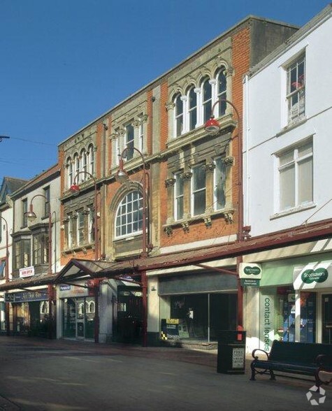 Stepney St, Llanelli for sale - Primary Photo - Image 1 of 1