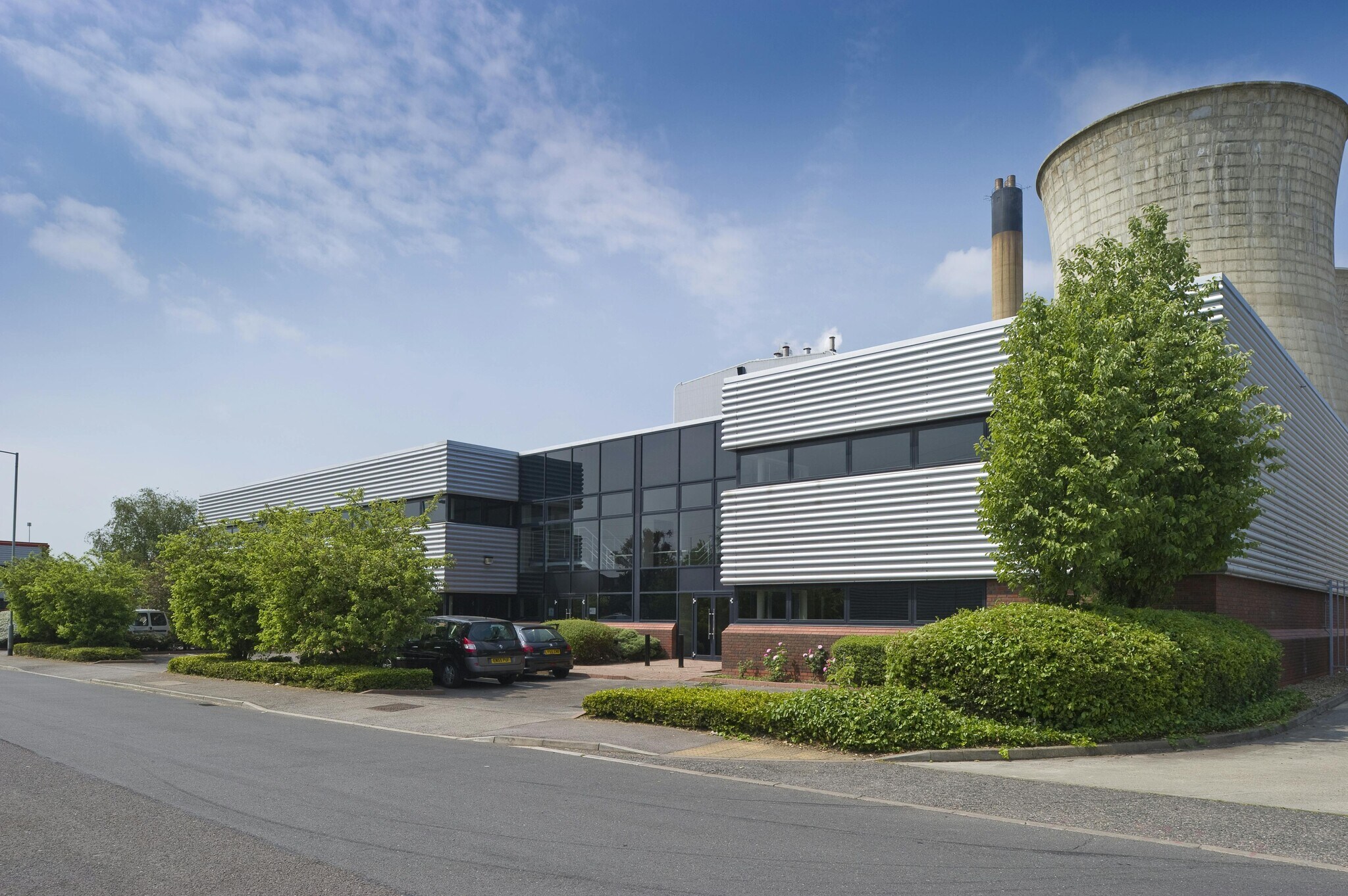 683-685 Stirling Rd, Slough à louer Photo du bâtiment- Image 1 de 7