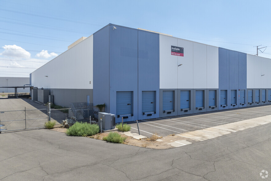 235 S 56th St, Chandler, AZ for lease - Primary Photo - Image 1 of 5