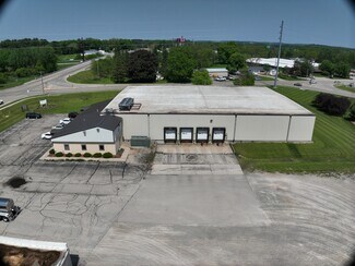Plus de détails pour 1028 Mulberry St, Lake Mills, WI - Industriel à louer
