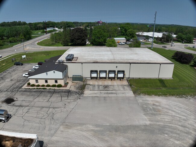 More details for 1028 Mulberry St, Lake Mills, WI - Industrial for Lease