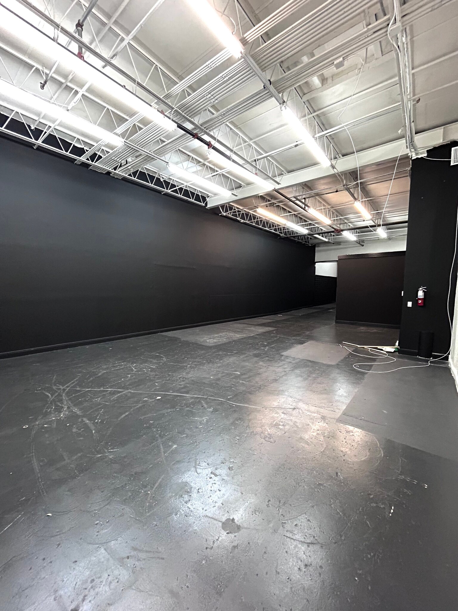 2261-2299 NE 164th St, Aventura, FL à louer Photo intérieure- Image 1 de 5