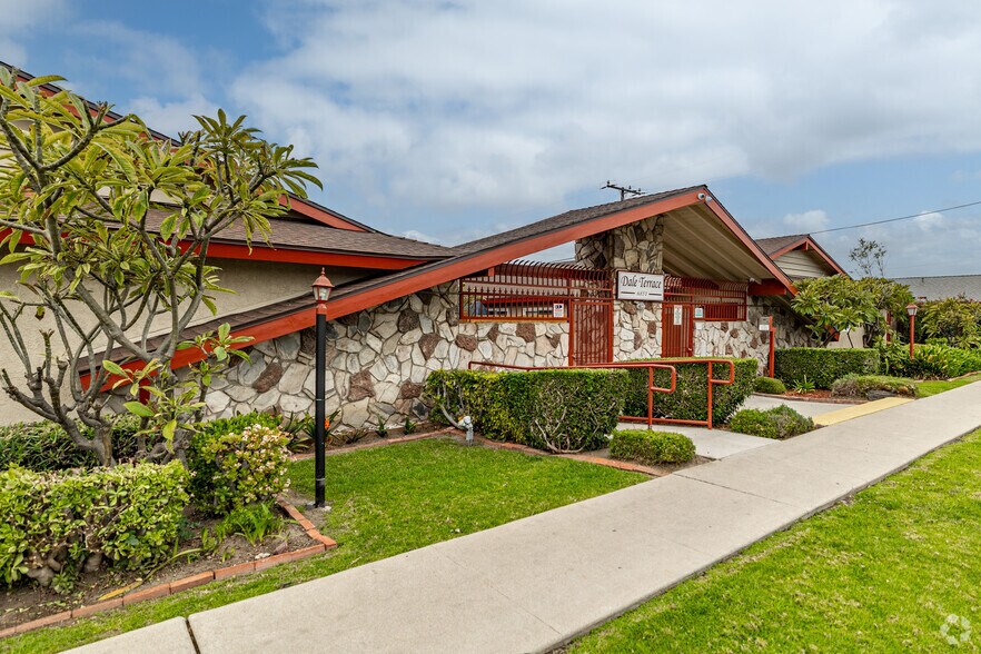 6851 Dale St, Buena Park, CA à vendre - Photo du bâtiment - Image 3 de 18