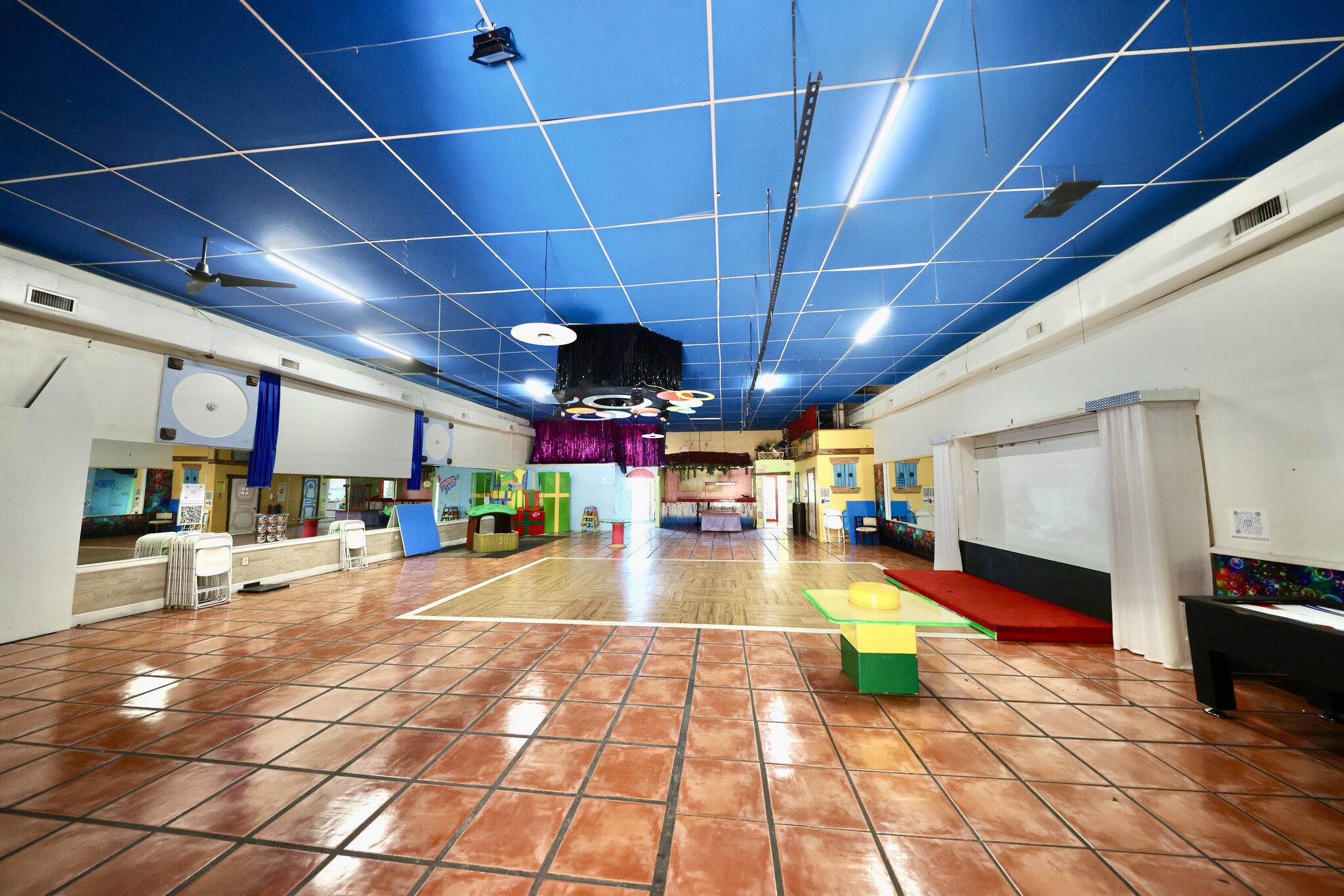 774-798 W 84th St, Hialeah, FL for lease Interior Photo- Image 1 of 8