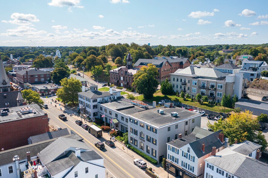 32-40 Court St, Plymouth, MA à louer - Photo du bâtiment - Image 2 de 32