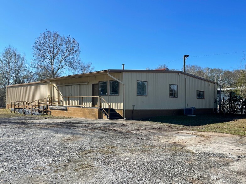 515 Myrtle St, Warner Robins, GA à louer - Photo du bâtiment - Image 1 de 3