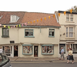 Plus de détails pour 64 Goodramgate, York - Commerce de détail à louer