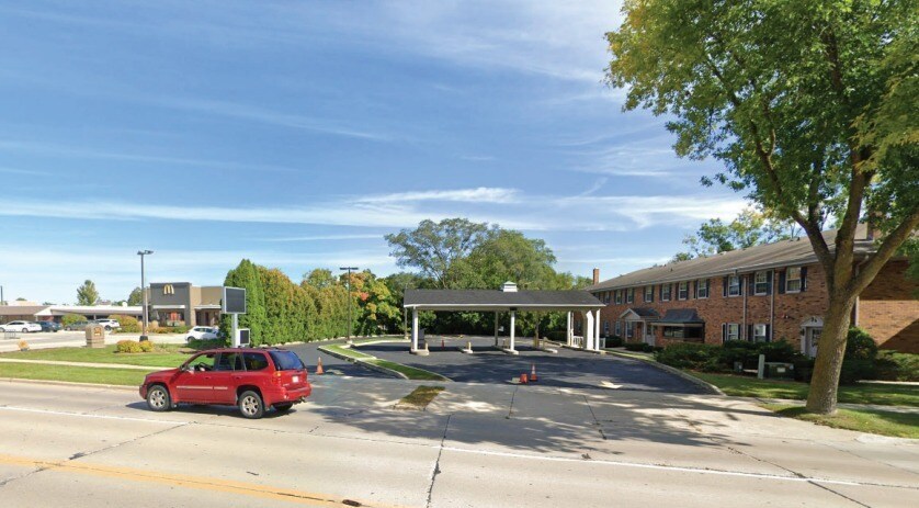 Cedarburg Square outlot, Cedarburg, WI à vendre Photo du bâtiment- Image 1 de 1