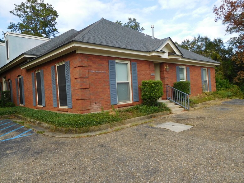 2101 Chestnut St, Montgomery, AL à vendre - Photo principale - Image 1 de 30