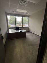 115 Pomona Dr, Greensboro, NC for lease Interior Photo- Image 1 of 2