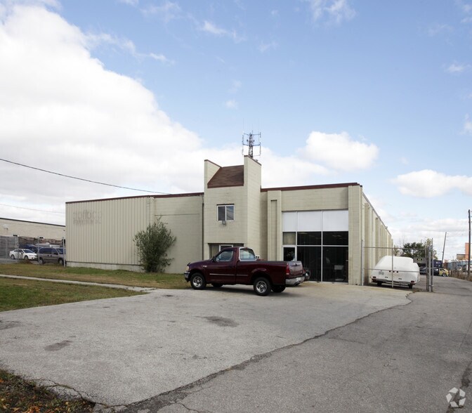 939 Winston Churchill Blvd, Mississauga, ON for sale - Primary Photo - Image 1 of 1