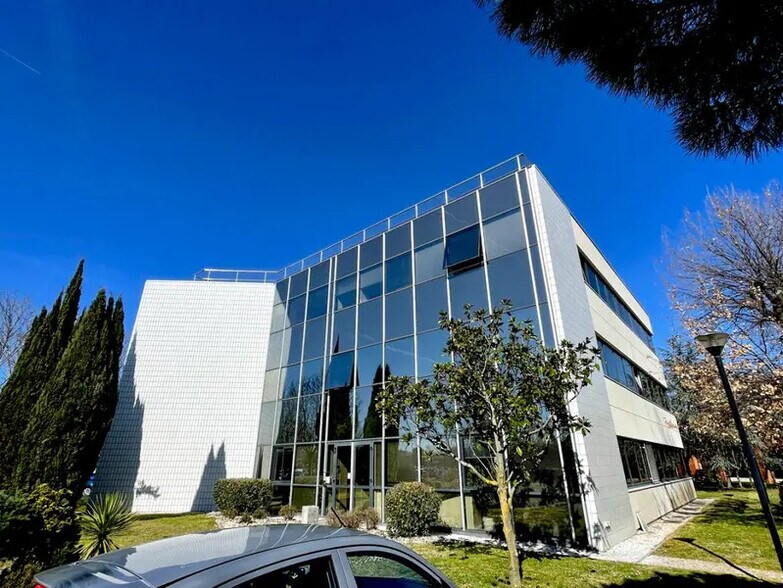 14 Rue Michel Labrousse, Toulouse à louer - Photo du bâtiment - Image 3 de 8