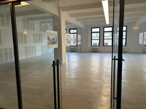 381 Park Ave S, New York, NY à louer Photo intérieure- Image 2 de 4