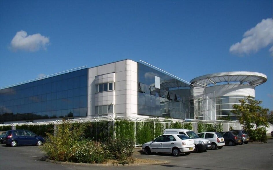 167 rue de la belle etoile, Roissy-en-France for lease - Building Photo - Image 2 of 13
