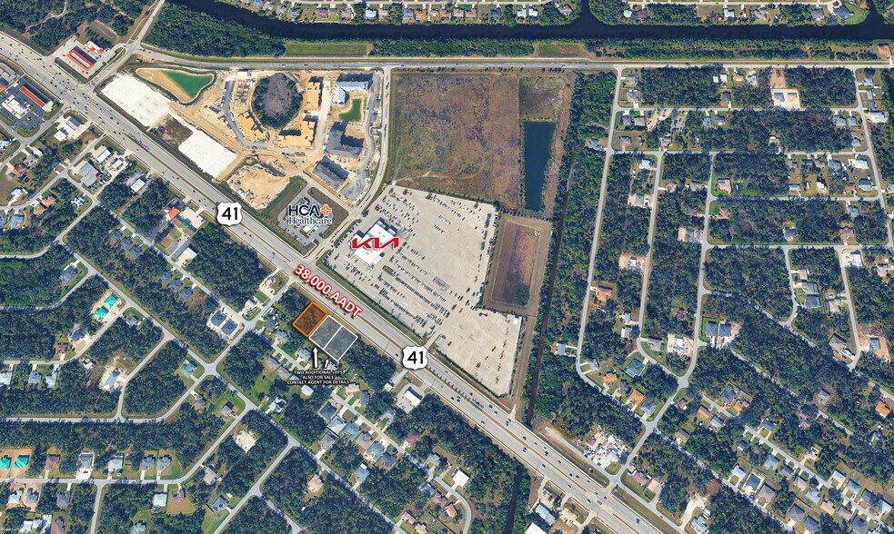 199 Tamiami Trl, Port Charlotte, FL à vendre - Photo du bâtiment - Image 2 de 4