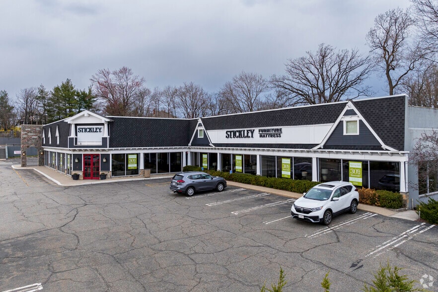 55 E Route 4, Paramus, NJ à vendre - Photo principale - Image 1 de 20