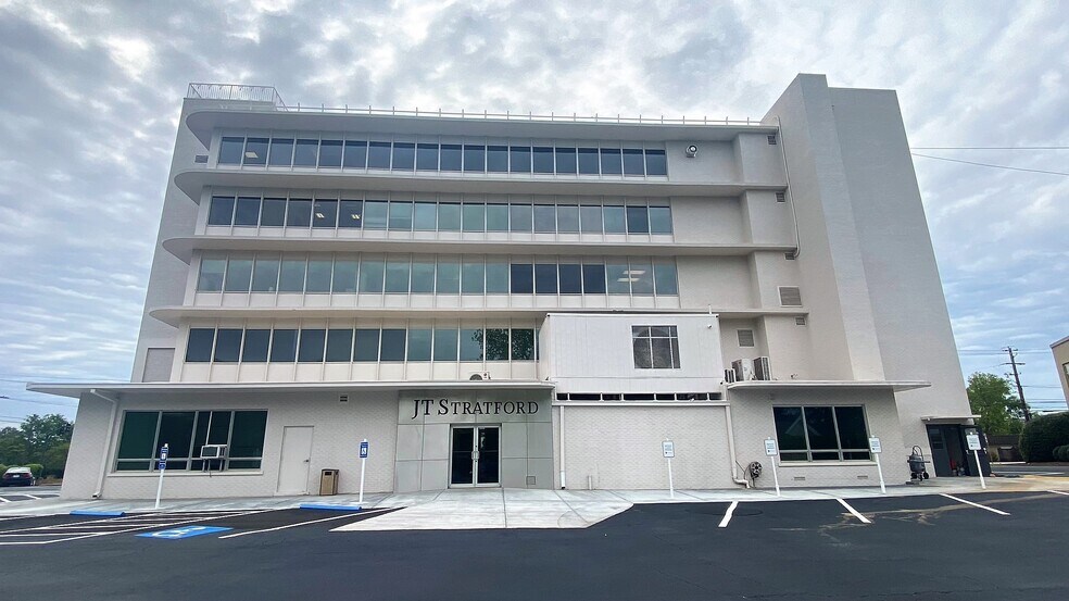 311 Green St NW, Gainesville, GA à louer - Photo du bâtiment - Image 2 de 9