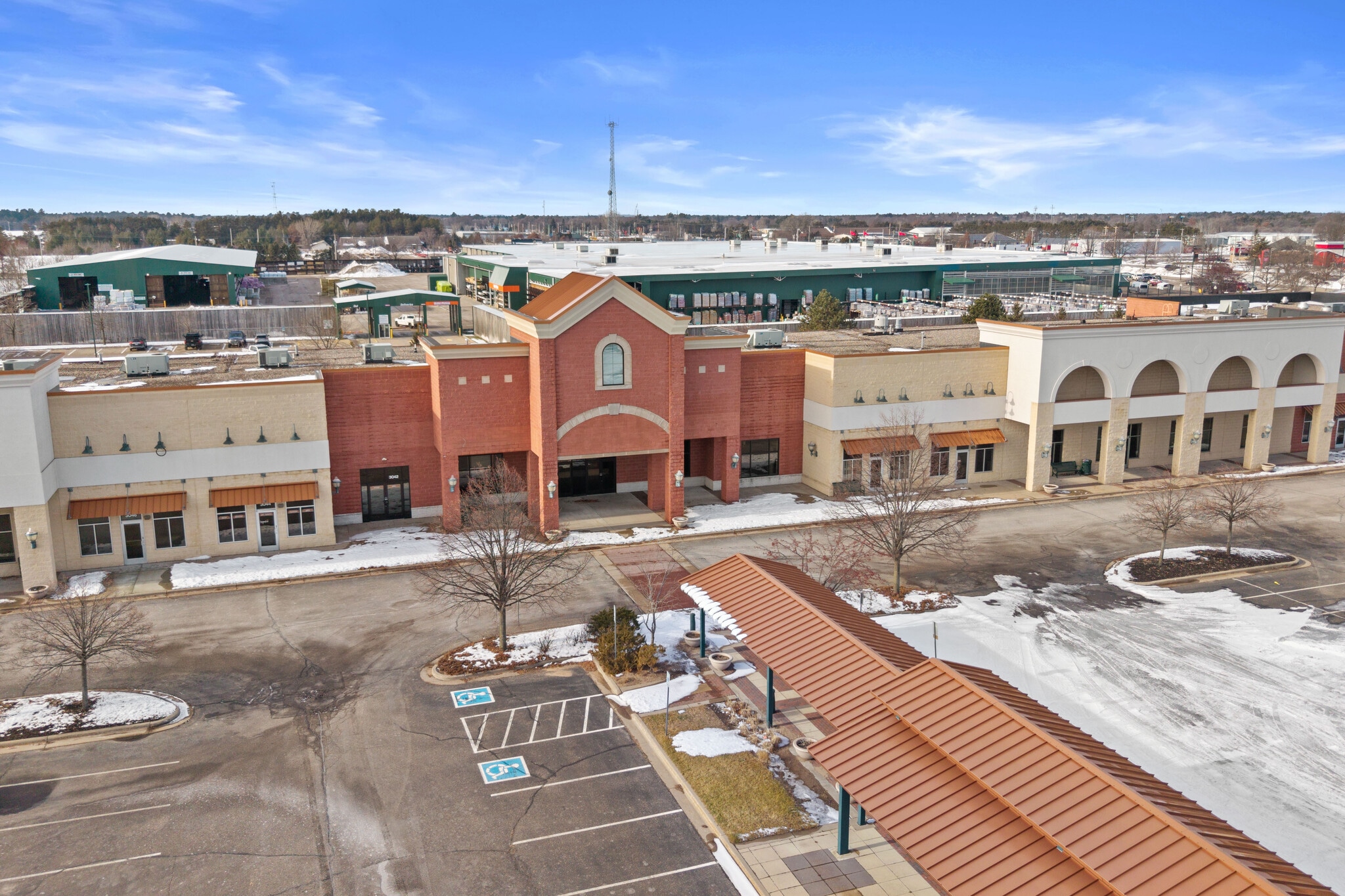 3012-3066 Village Park Dr, Plover, WI for lease Building Photo- Image 1 of 34