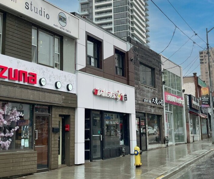 5310 Yonge St, Toronto, ON à louer - Photo du bâtiment - Image 3 de 5
