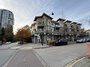 201 Morrissey Rd, Port Moody, BC à louer Photo intérieure- Image 1 de 7