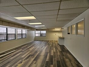 14900 Cloverdale Rd, Dale City, VA for sale Interior Photo- Image 2 of 12