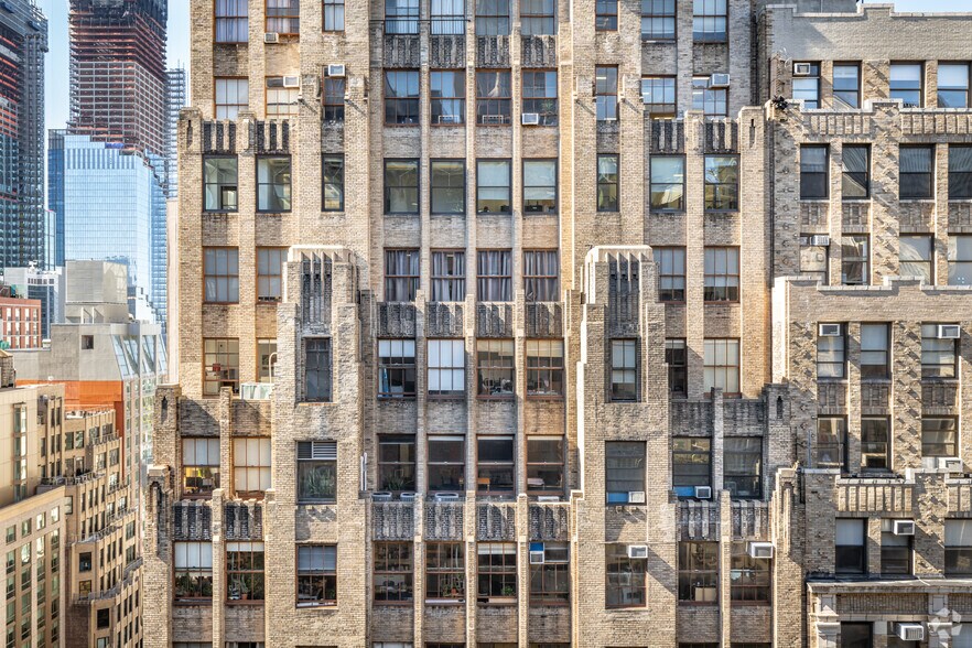 545 Eighth Ave, New York, NY à louer - Photo du bâtiment - Image 3 de 7