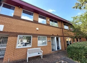 Hawkfield Way, Bristol à louer Photo du bâtiment- Image 2 de 5