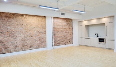 104 W 27th St, New York, NY for lease Interior Photo- Image 2 of 5