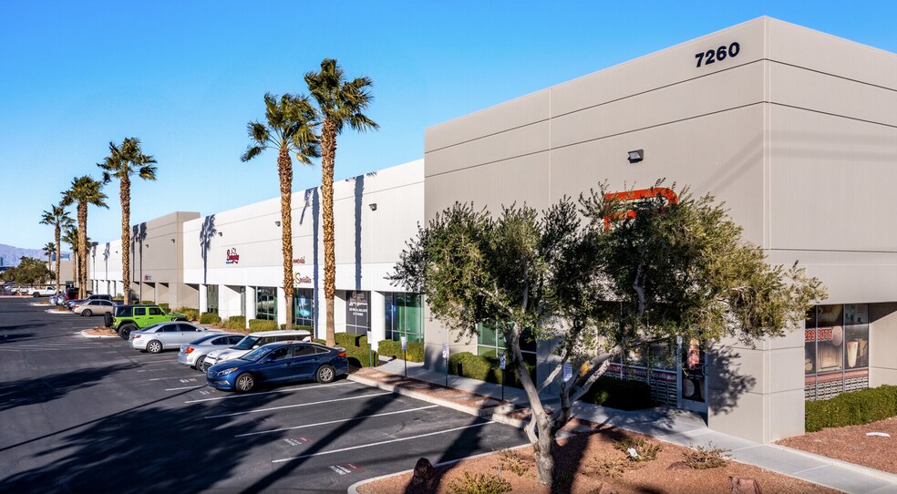7220 Dean Martin Dr, Las Vegas, NV for lease - Building Photo - Image 2 of 4