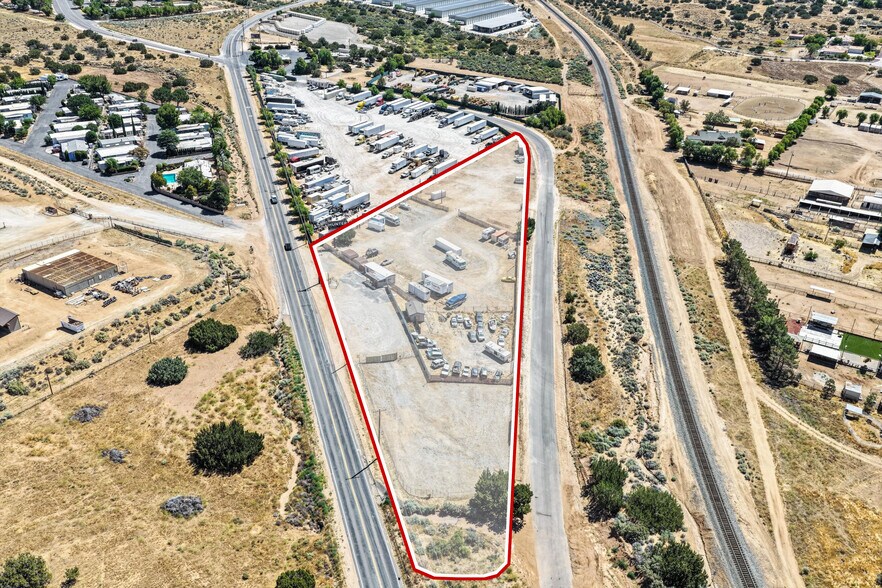 2450 Soledad Canyon Rd, Acton, CA à vendre - Photo du bâtiment - Image 2 de 6