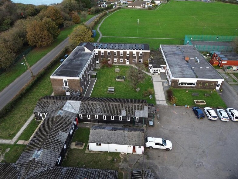 Carmarthen Rd, Ferryside for lease - Building Photo - Image 2 of 21